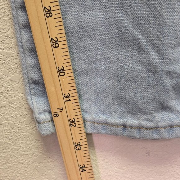 Vintage Wrangler Light Wash High-Waisted Straight Leg Denim Jeans Womens Waist 2 - Picture 10 of 11